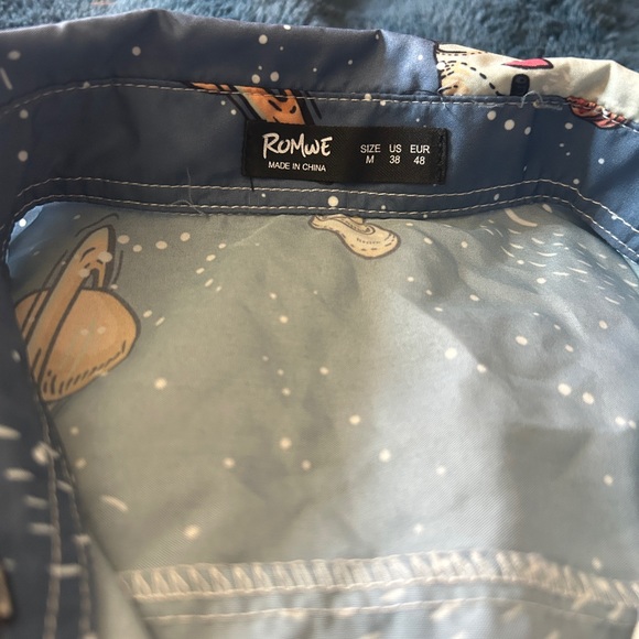 ROMWE Blue Button Up Short Sleeve Men's Shirt - Size M - Astronaut Print - Picture 3 of 3